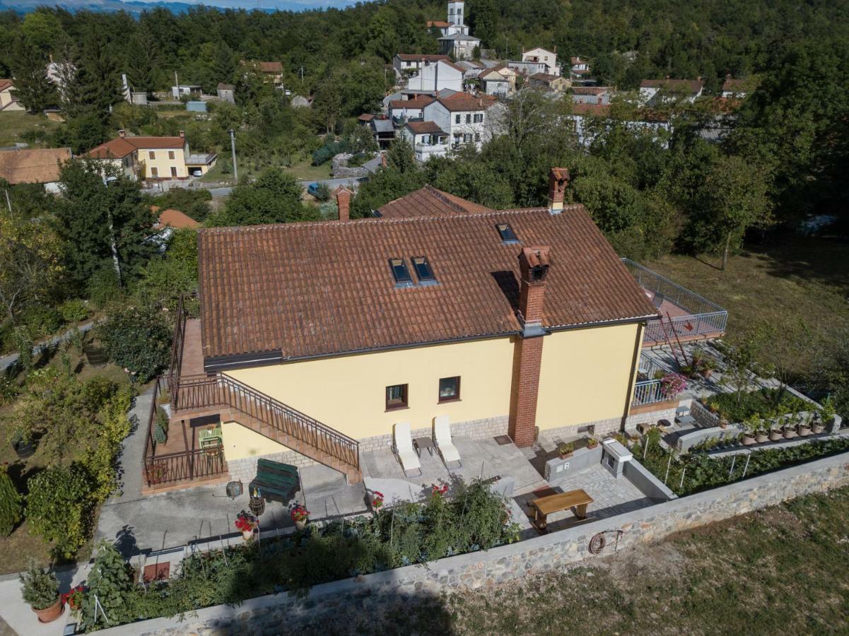 Apartment Tre Rose Zvoneca Exterior photo